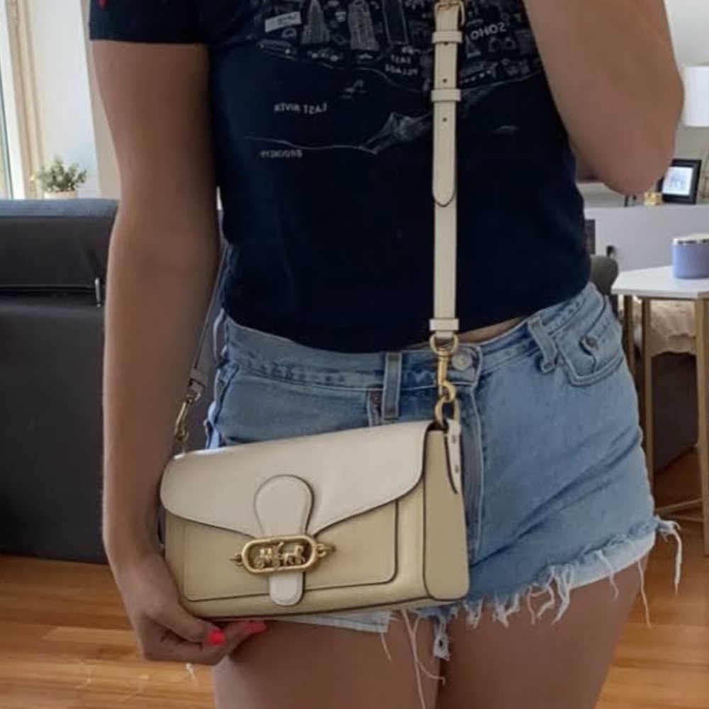 Coach crossbody/shoulder bag
